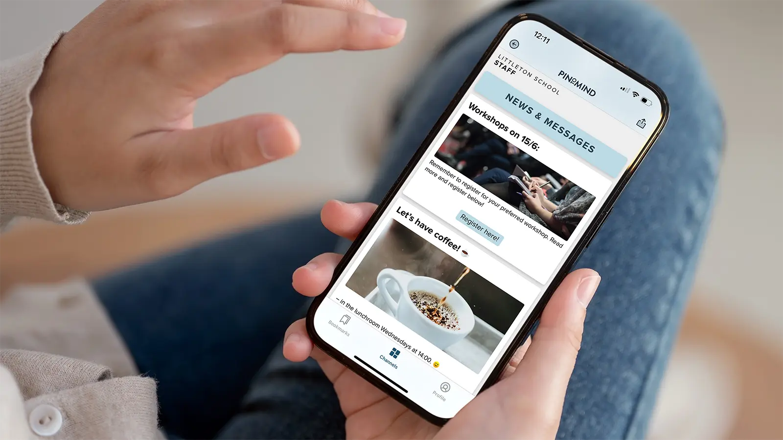 Extend the reach of your digital signage with the mobile app